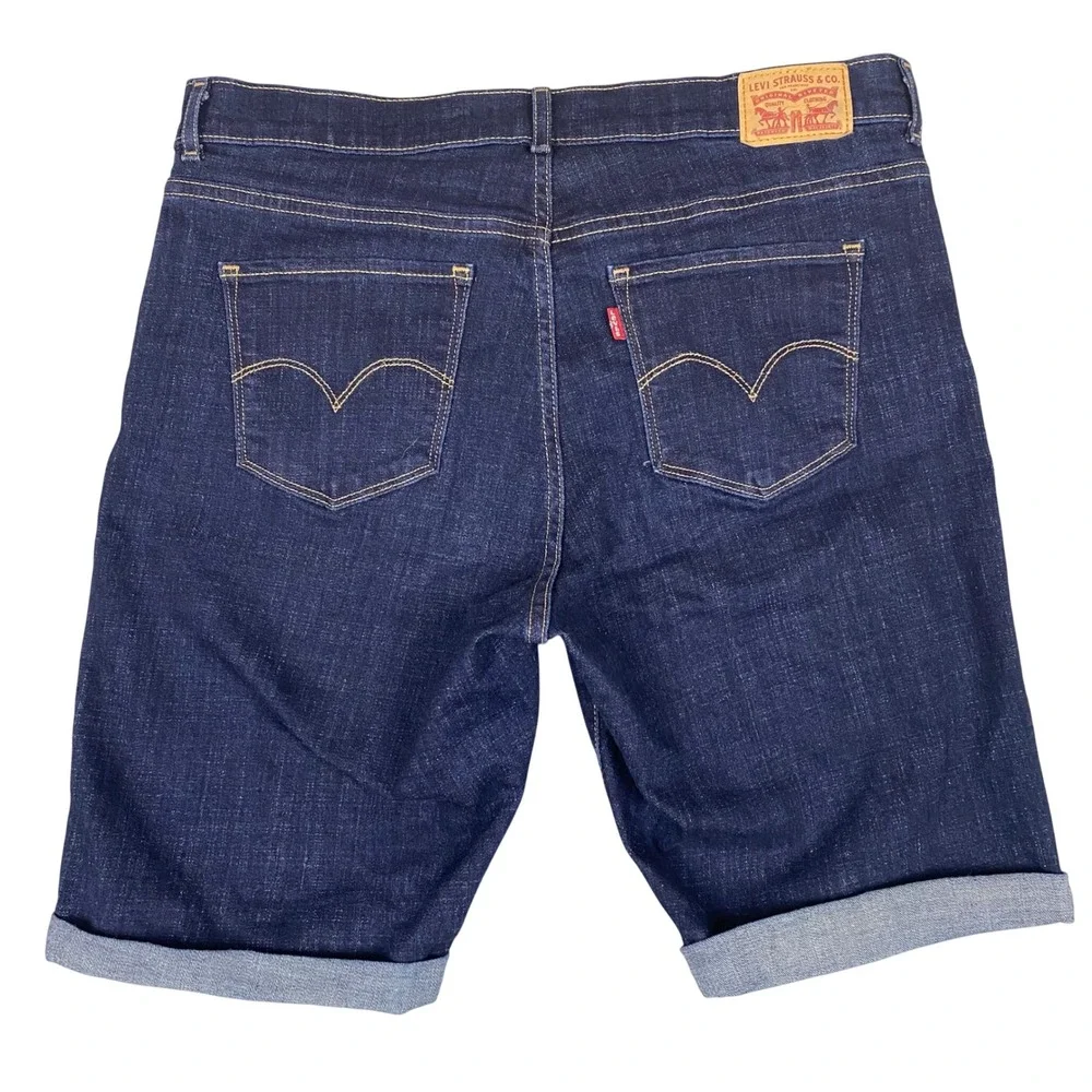 Levi's Classic Bermuda Cuffed Dark Wash Denim Shorts Womens 31 Blue